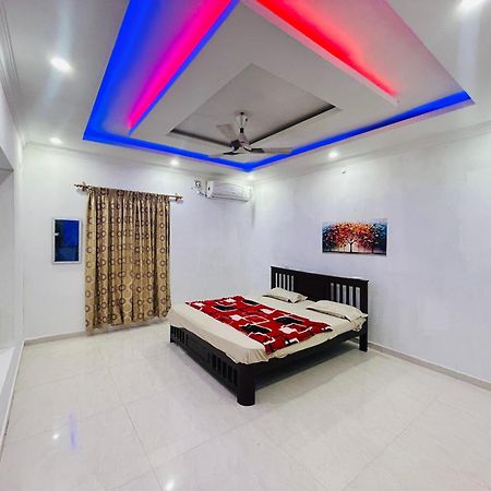 La Bay Luxury Beach Bungalow Pondicherry Bagian luar foto