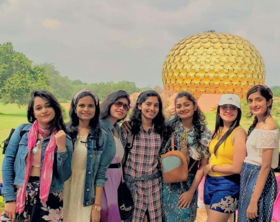 La Bay Luxury Beach Bungalow Pondicherry Bagian luar foto